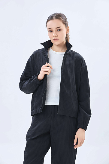 Женская ветровка короткая длина AW23WBA-52077-146660 фото